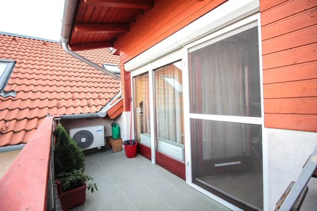 Entire Home Budapest Ungern